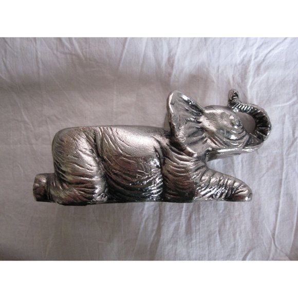 Beautiful Vintage Arthur Court Designs Elephant candle holder Aluminum 1977 - Picture 3 of 9